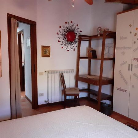 Vila Casa Di Nonno Gio Vecchiano Exteriér fotografie