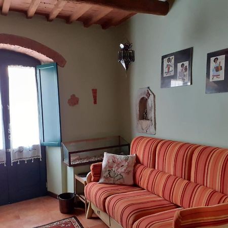 Vila Casa Di Nonno Gio Vecchiano Exteriér fotografie